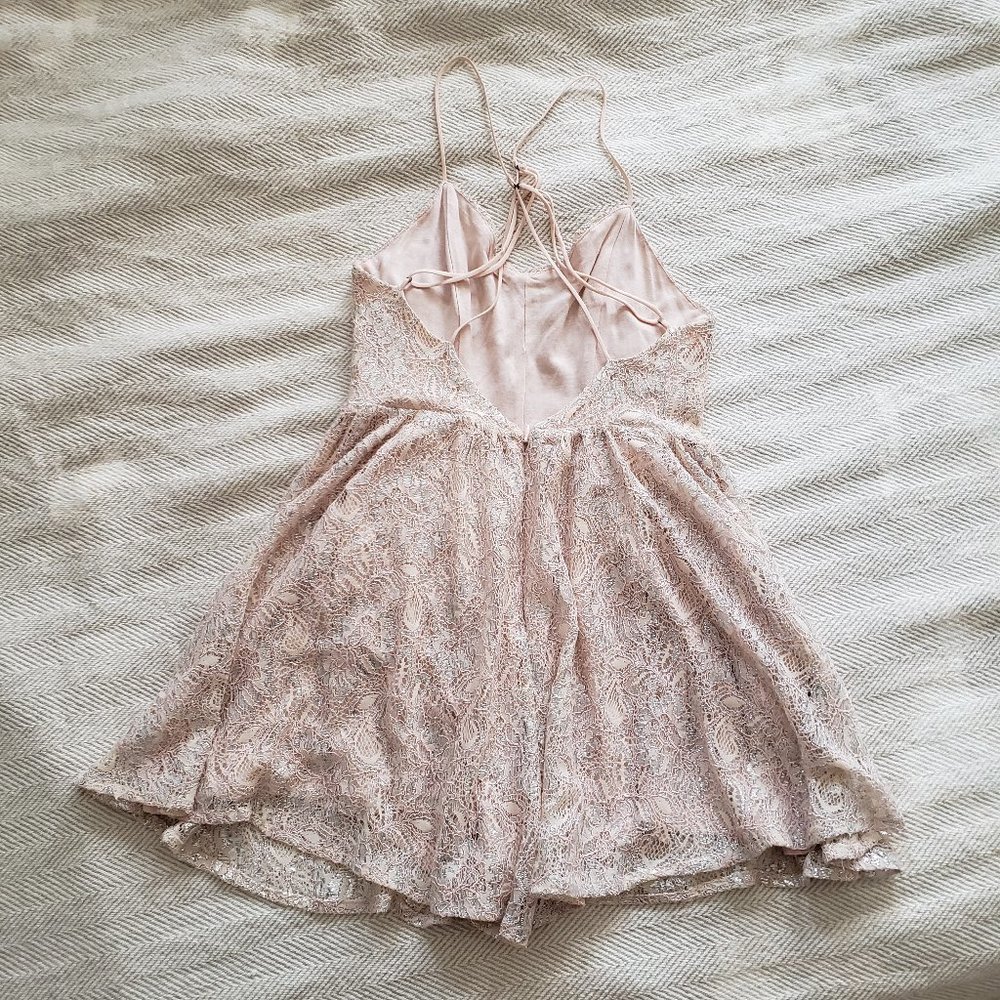 Urban Outfitters Kimchi Blue Cream Lace Romper 4 - Picture 4 of 9